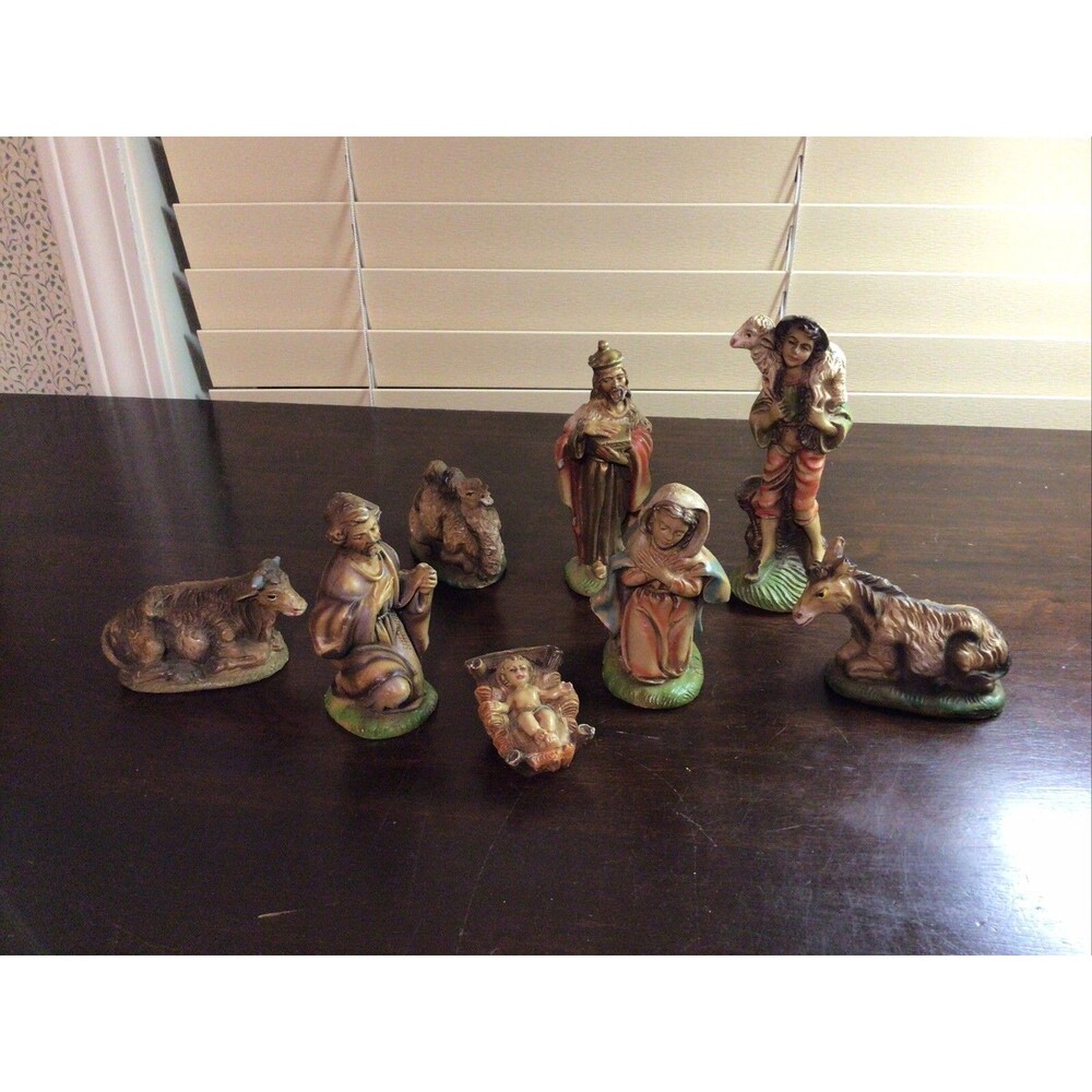 Italian Nativity Christmas Manger 8 Piece Scene Figures Made In Italy